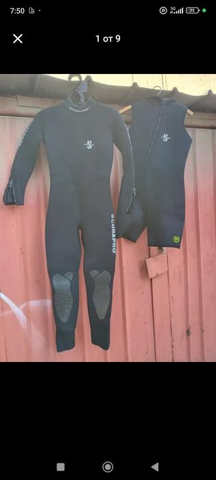 Дамски водолазни костюми