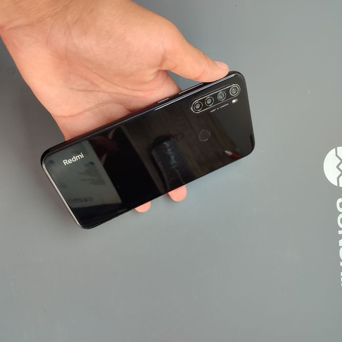 Redmi Note 8 ideal holatda srochni