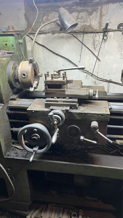 Продам токарный станок