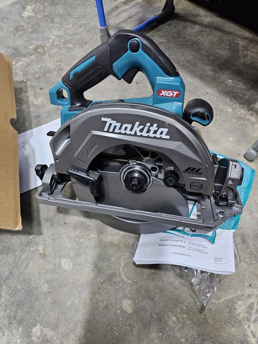 Продам дисковую пилу