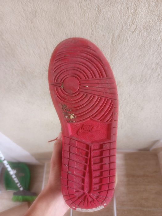 Jordan 1 alternate bred