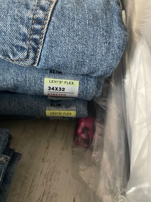 Blugi bărbați Levi’s
