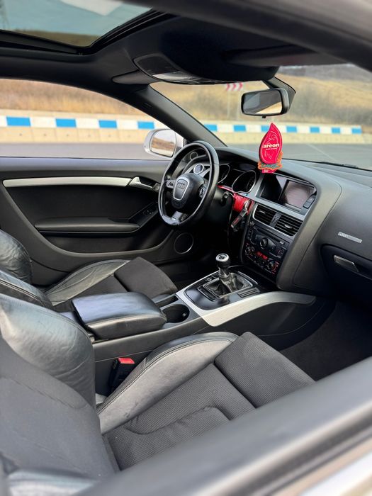 Vand audi a5 pt piese