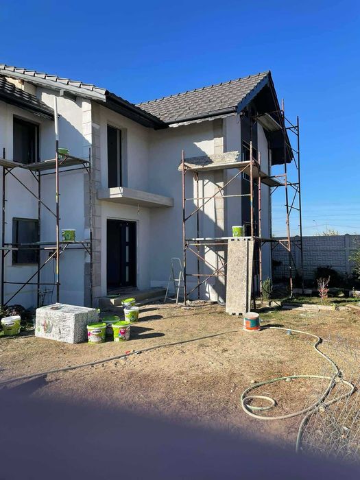 Echipa constructii / interioare exterioare