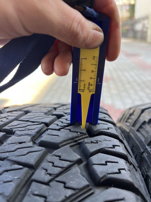 235/60R16 Hankook Dynapro AT-M