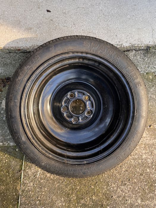 Резервна гума тип патерица за Нисан / Рено / Дачиа