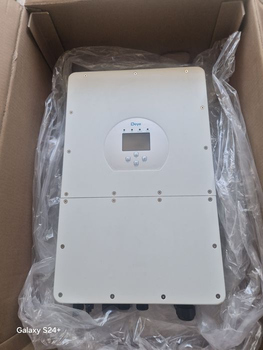 Хибриден трифазен инвертор DEYE 15 kW SUN 15-SG01HP3-EU-AM2