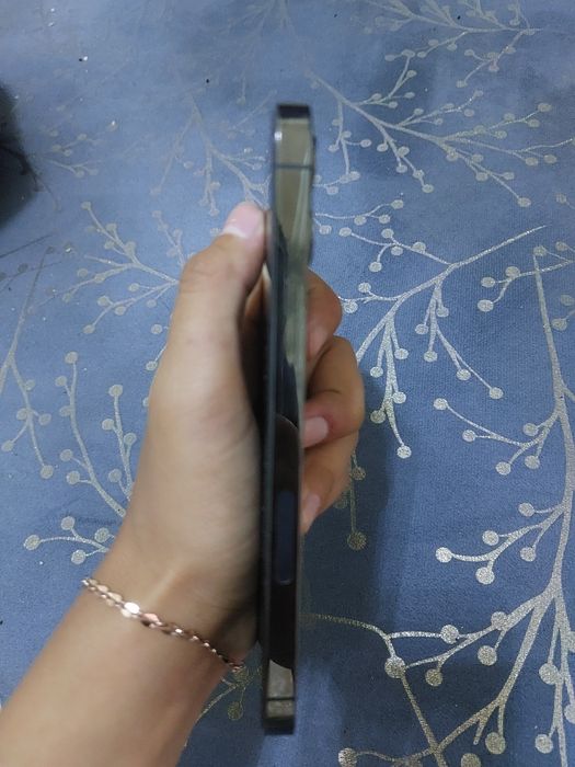 Iphone 12 pro holati ideal yomks 95