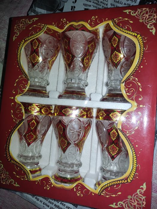 Бокалы фужеры с дизайнерским принтом 
Состояние -новые