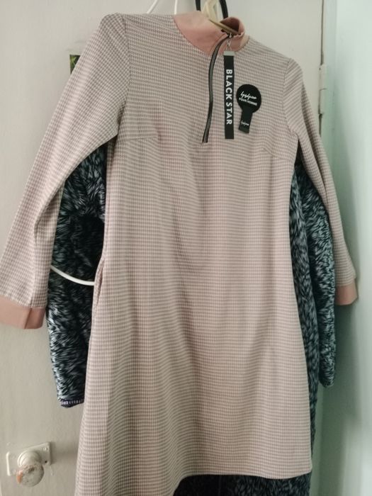 Платье новое,до колен