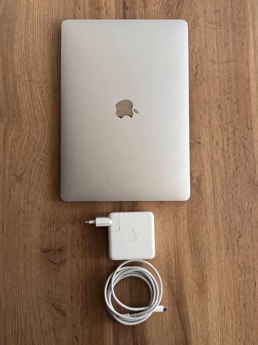 Macbook m1 pro 512gb touchbar 13*