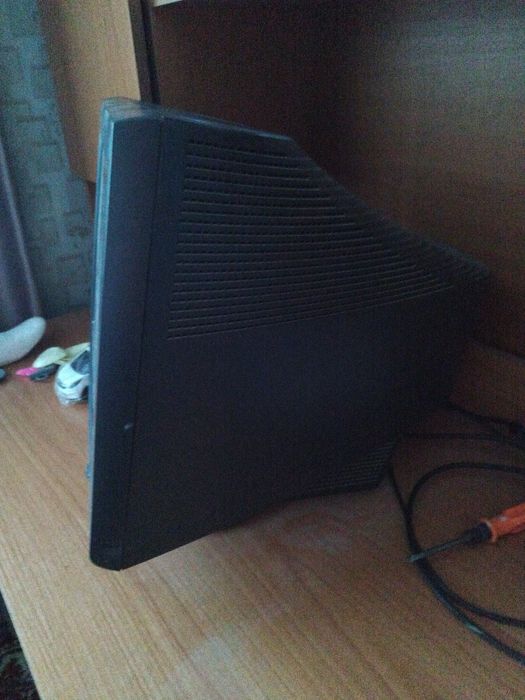 Монитор LG   хорошим состояние.