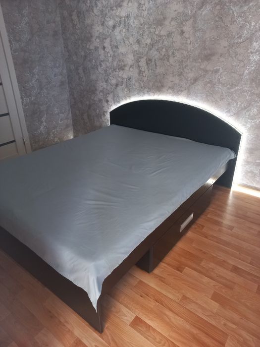 Продам кровать 160*190