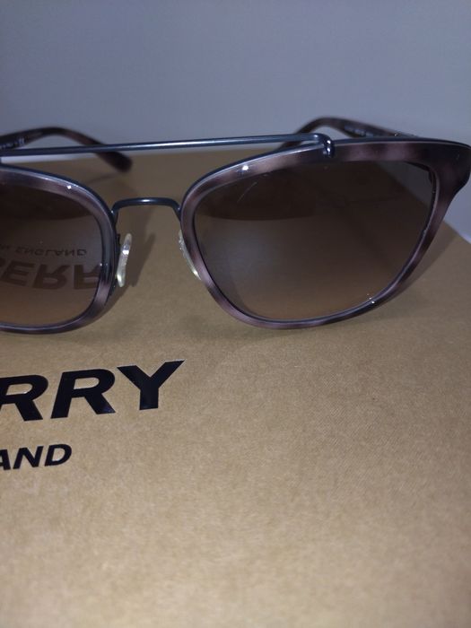 Ochelari de soare Burberry