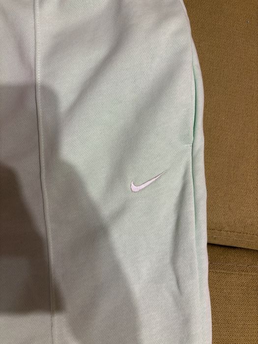 Дамско долнище Nike - НОВО