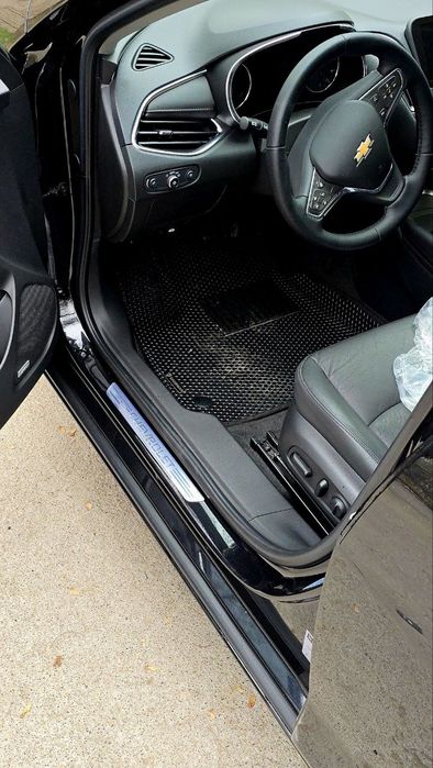 Malibu 2 2022 premier qora tozza mers hodovoy tonirovka