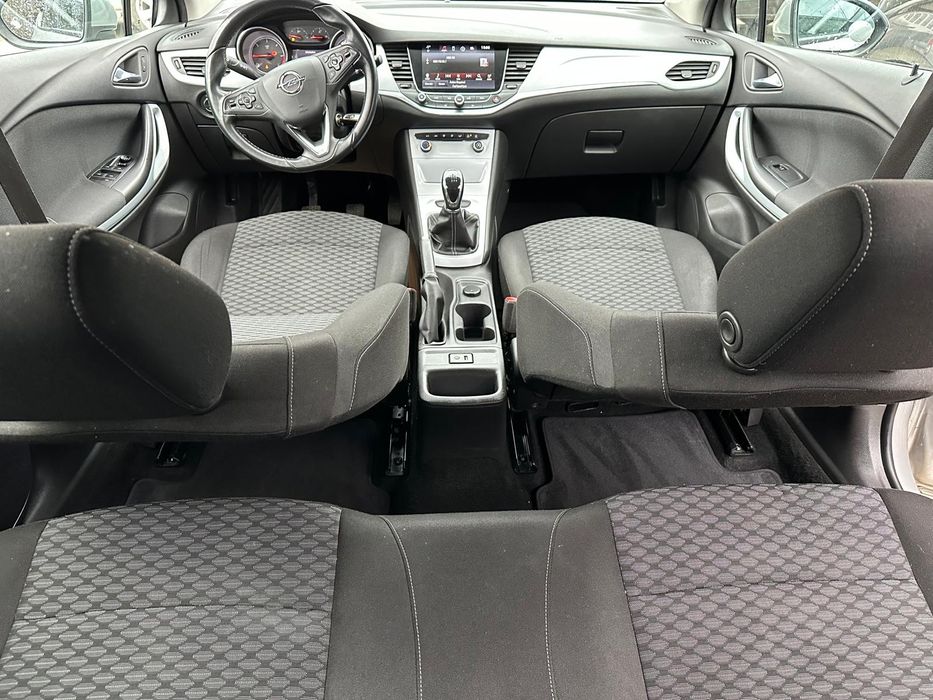 OPEL ASTRA an 2016 pe Acte/ 1.6Cdti-Euro 6/Navi Mare/Climă/IMPECABIL!
