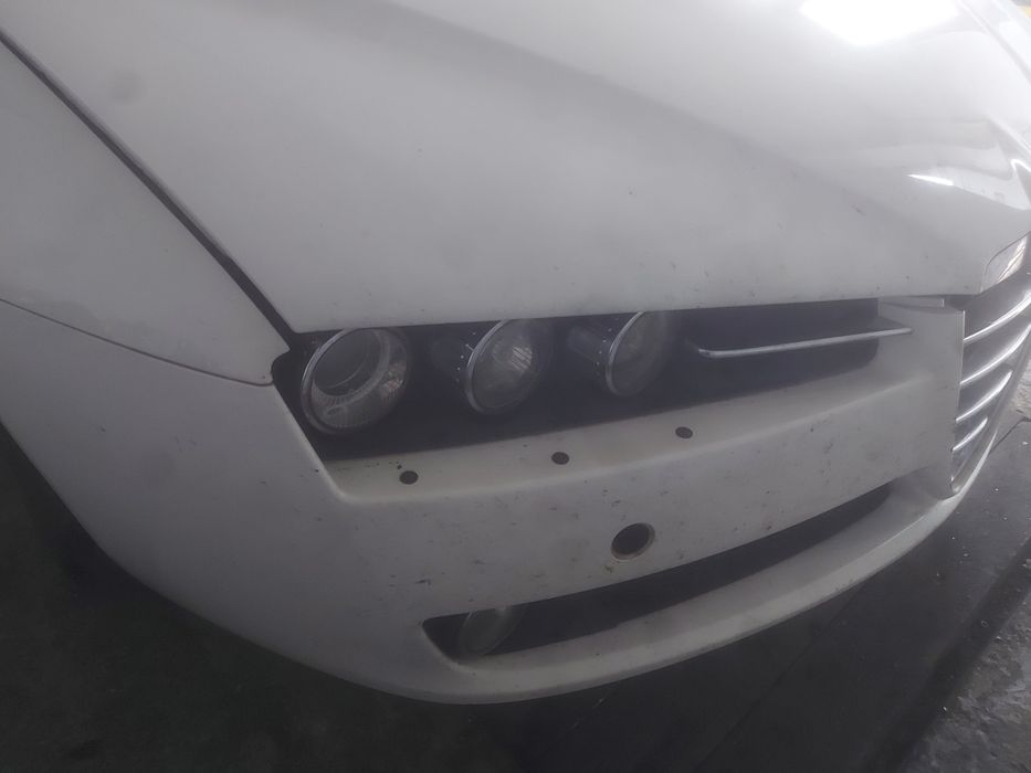 Bara fata alfa romeo 159