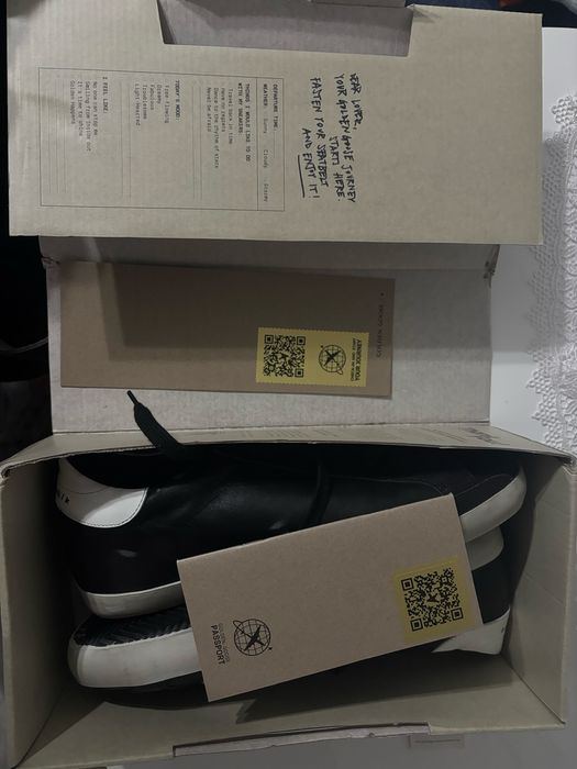 Golden GOOSE , marimea 45