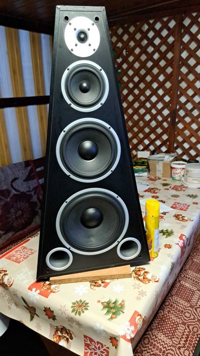 Boxe audio noi eltax