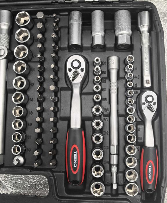 Trusa chei tubulare 216 piese – calitate premium!