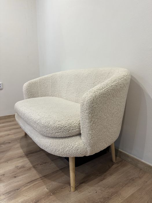 Мебели Jysk- нови