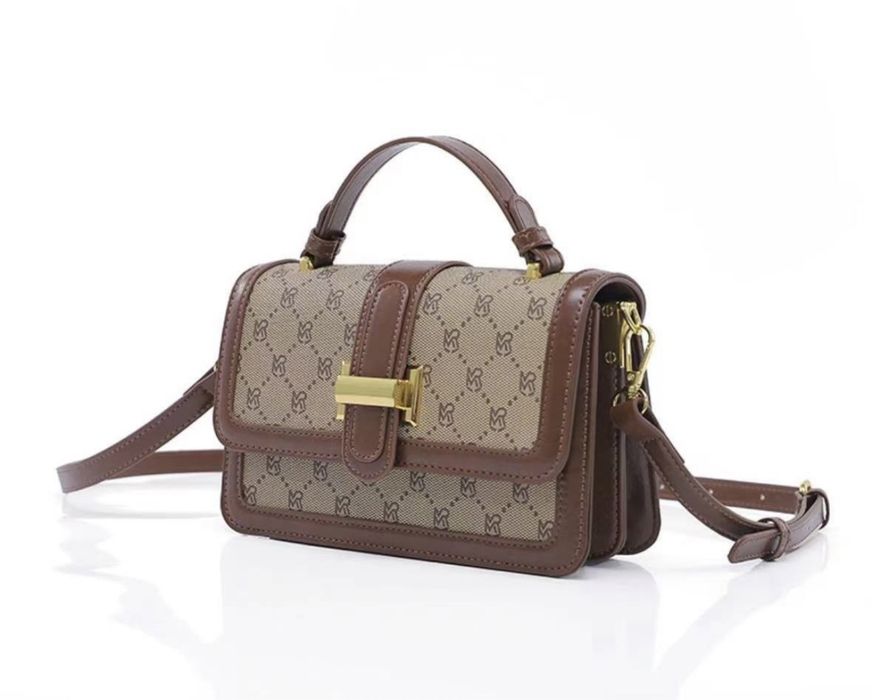 Коричневая сумка