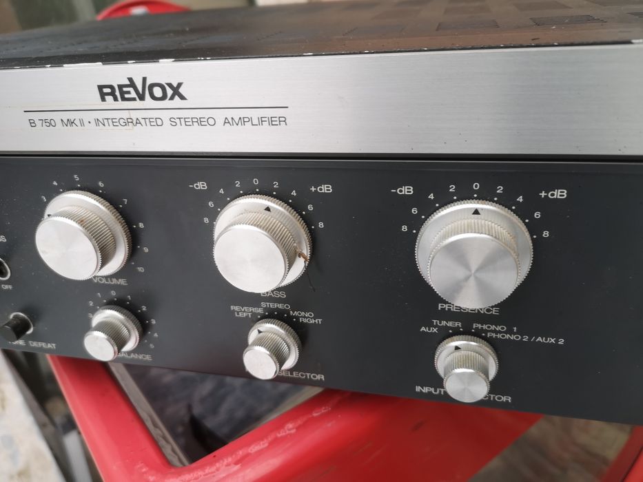 Усилвател Rovex отлично състояние