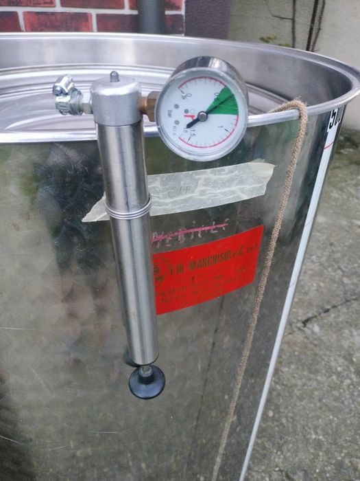 Butoi inox capac flotant