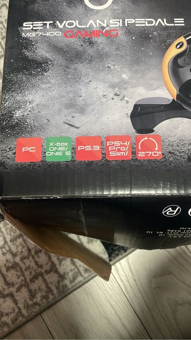 Volan cu pedale in stare buna