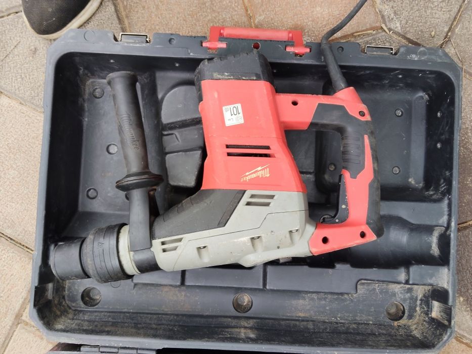 Demolator MILWACKEE  K 500 ST că nou
