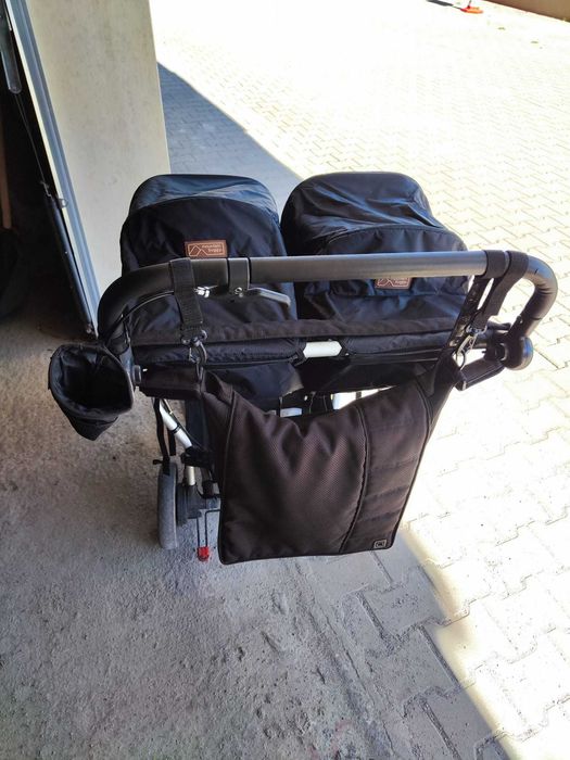 Mountain Buggy Duet детска количка