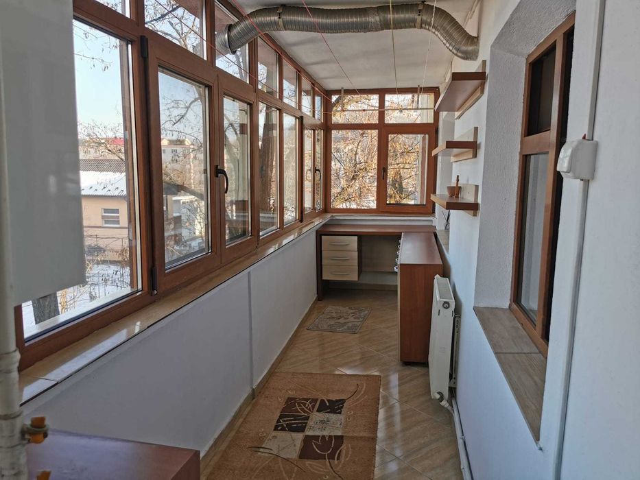 Apartament cu 3 camere in Nicolina-Pizza Nico