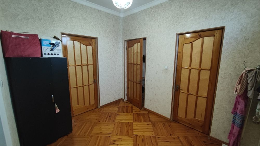 Срочно сотилади 7цотих ер 300.000$