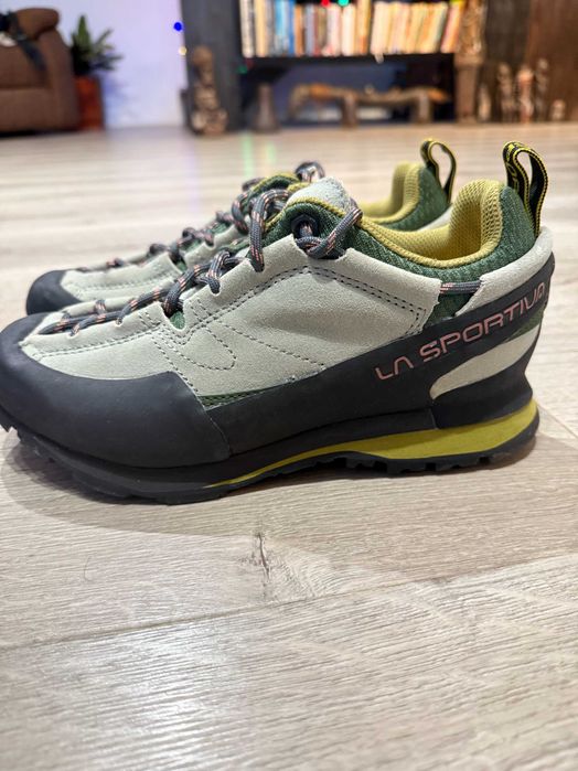 Ghete trekking dama La Sportiva Boulder X 2025 noi