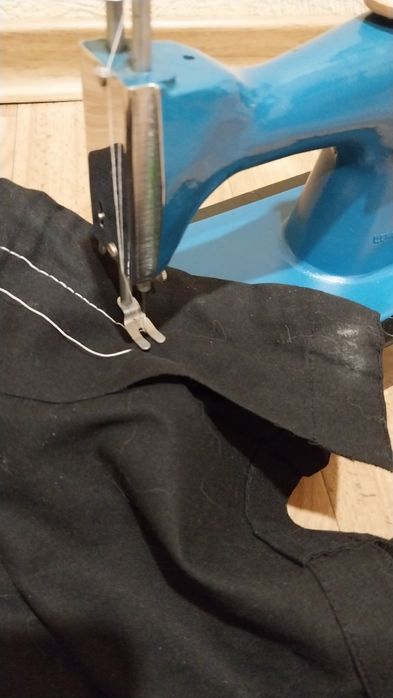 Игрушка СССР ретро винтаж швейная машинка