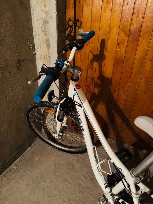 Велосипед Specialized Hotrock с 24