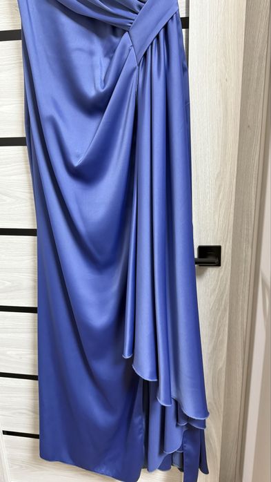 Продам вечернее платье б/у