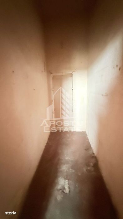 Apartament 3 camere, in Piata Maria, cladire in curs de reabilitare