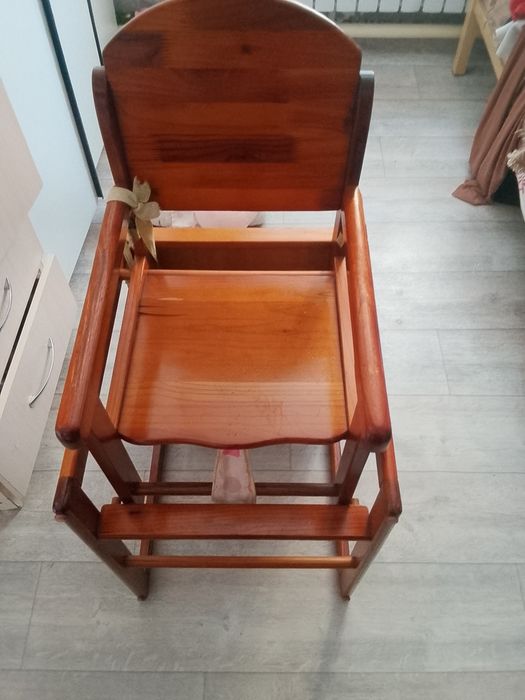Продам детский стол