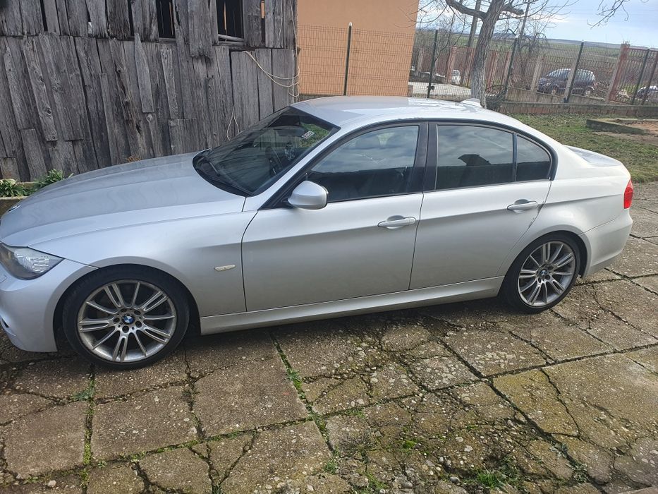 Dezmembrez Bmw E90 325D