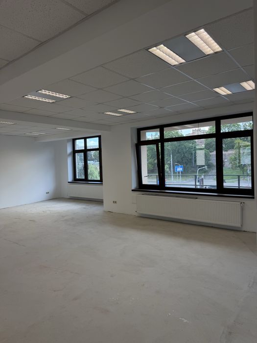 Cladire noua de închiriat , Proprietar persoana fizica ,130 mp/etaj ,ultracentral ,Gimnasticii 39B, Sibiu , vizibilitate foarte buna