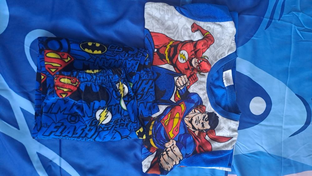 Pijama băieți 5 /6 ani