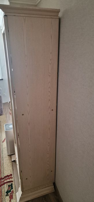 Продам сервант караганда