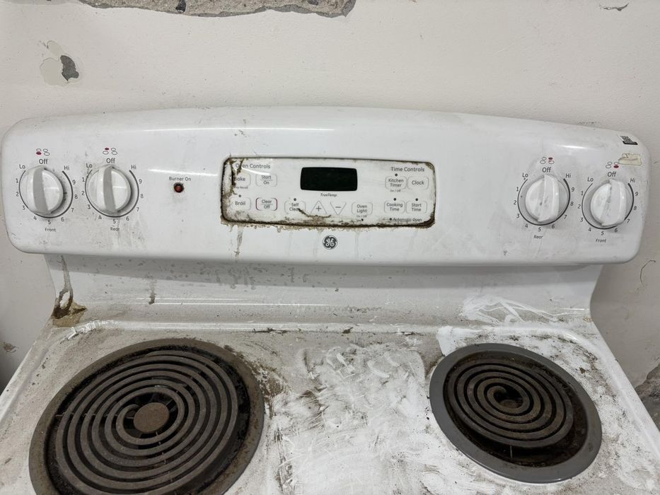 Професионална американска печка със голяма фурна