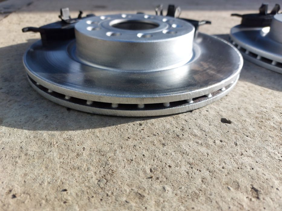 Set discuri frana fata 280 mm +  plăcute volkswagen golf 5