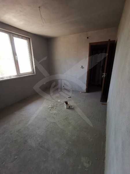 Продава се Тристаен апартамент в Карлово - 131 кв.м за 955 €/кв.м - Снимка #6