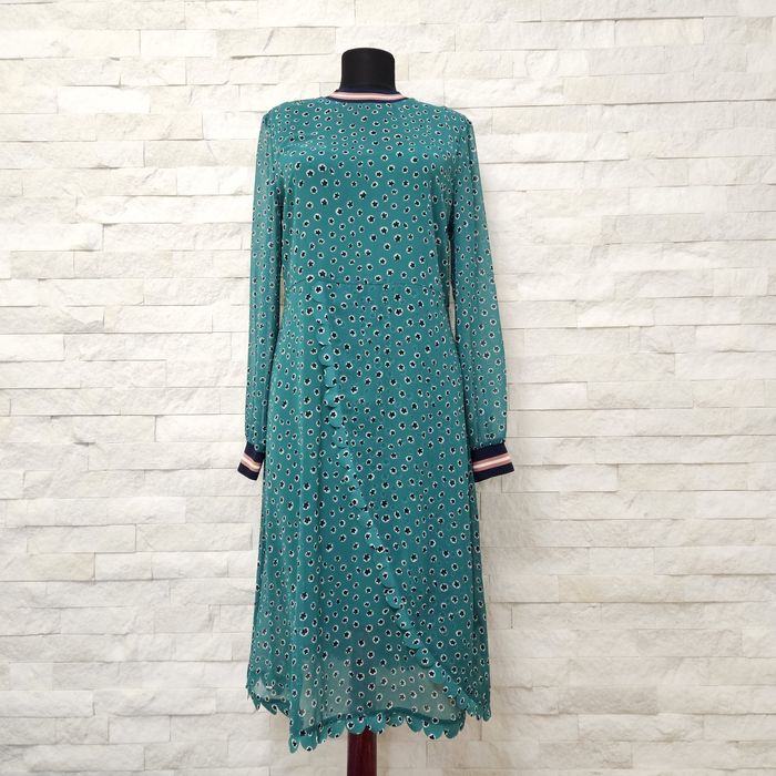 Ted Baker рокля размер 1 S