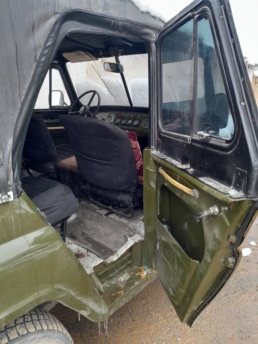 1979 yil UAZ kafolati bilan