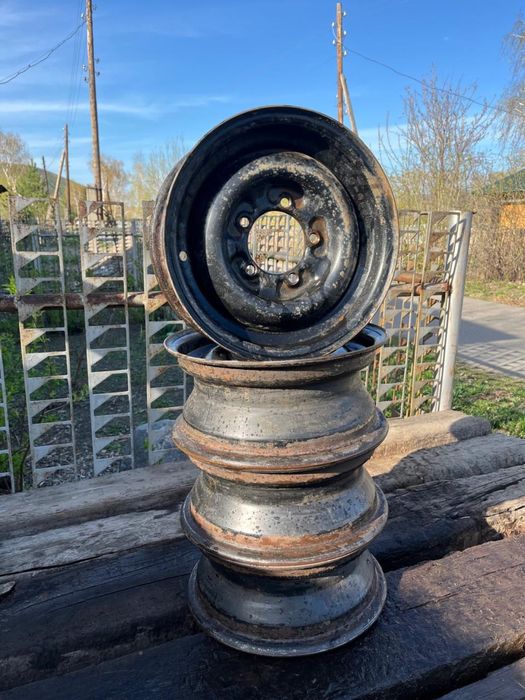 Диски Уаз Р 15 5х139.7